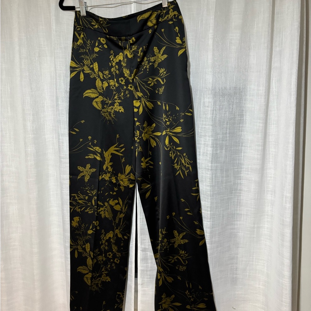 RW&Co silky set- Black and Gold